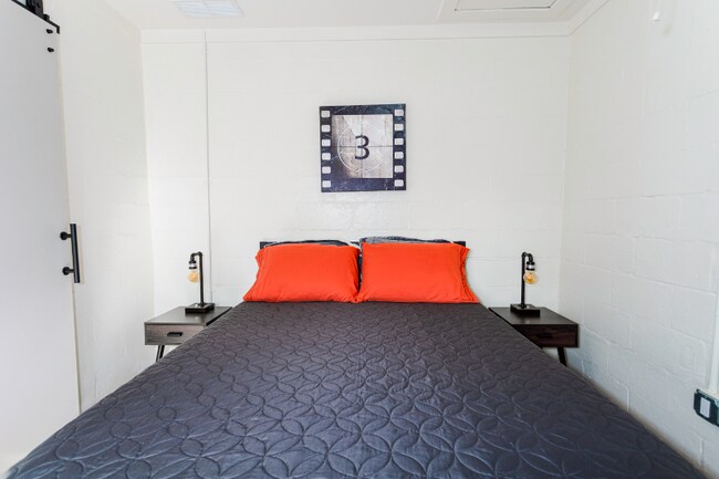 Foto del edificio - 958 Smith St SW