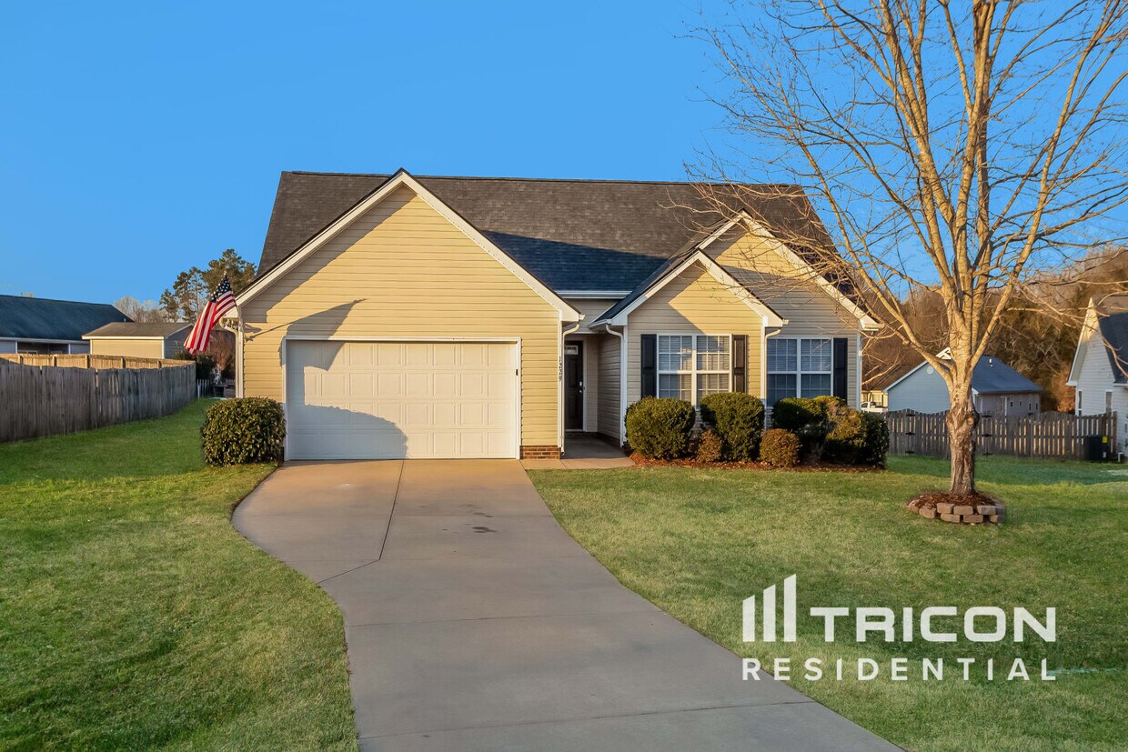 Primary Photo - 1229 Grace Court Oakboro NC