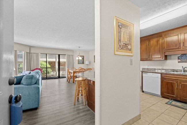 Foto del edificio - 2805B N Ocean Blvd