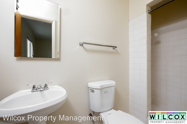 Building Photo - 3 br, 2 bath House - 1507 Zuni Drive