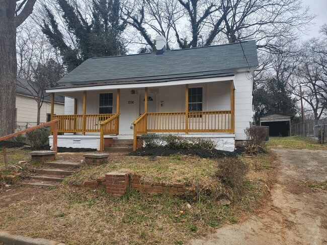 Building Photo - Newly remodeled home in Anderson SC