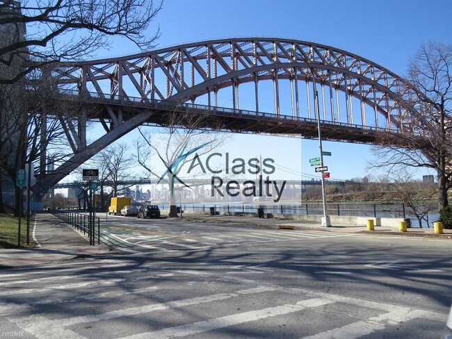 Building Photo - 1825 Ditmars Blvd