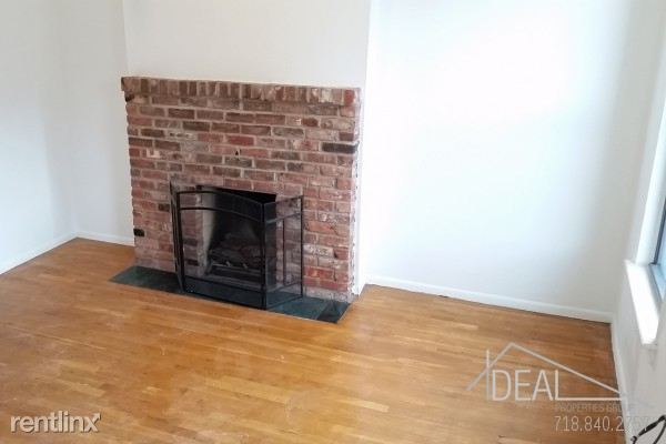 Building Photo - 314 Degraw St