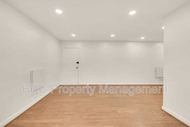 Foto del edificio - 4635 20th Rd N