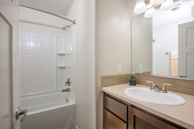 Foto del interior - Dawson Village