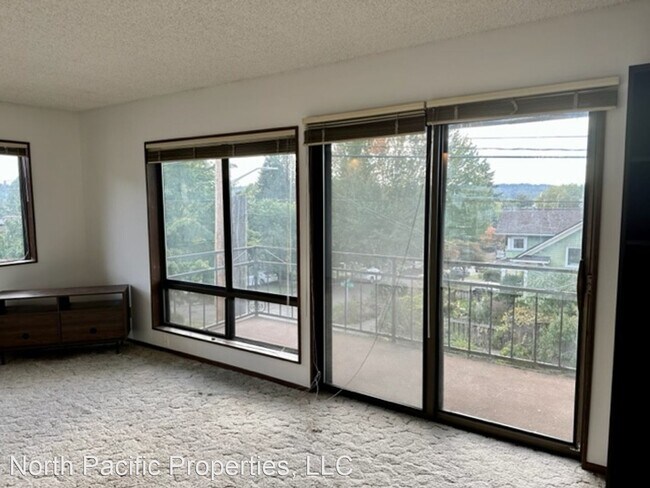 Foto del edificio - 2 br, 1 bath House - 358 NW 52nd St