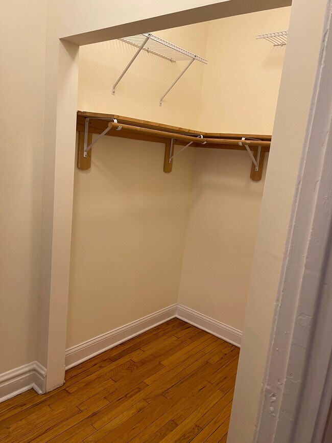 Foto del edificio - 6964 Sheridan N Rd