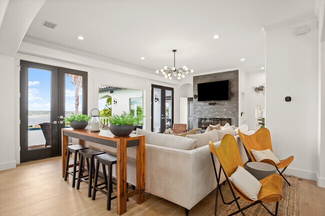 Foto del edificio - 1128 Thurman Bluff Dr