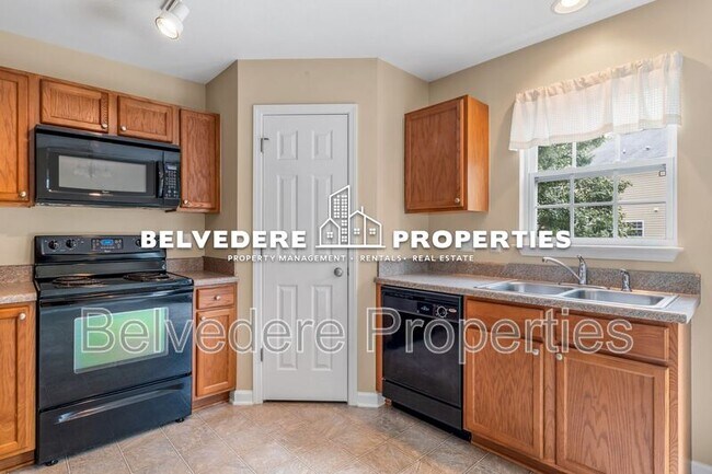 Foto del edificio - 39 Ackland Dr