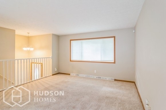 Building Photo - NOW AVAILABLE! - 521 W Grant Street, Kent,...