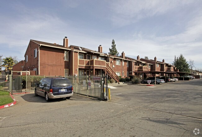 Royal Gardens Apartments Apartments - Sacramento, CA | Apartments.com