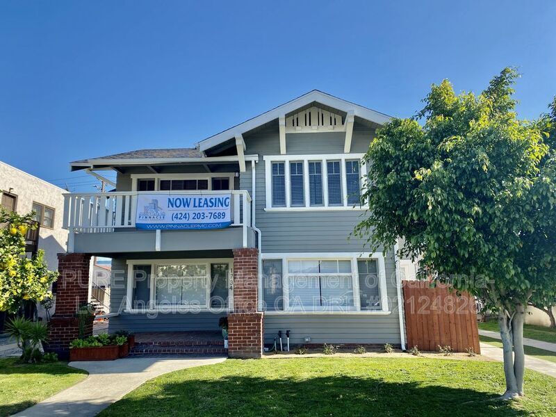 Primary Photo - 1734 Cabrillo Ave