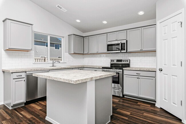 Foto del edificio - Beautiful 4 Bedroom, 2 Bath Single Level Home in Kuna!