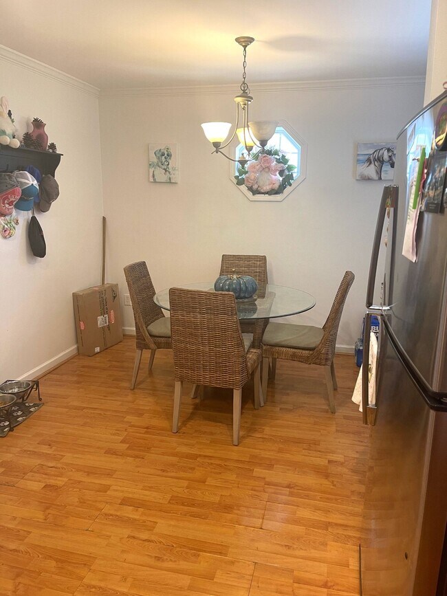 374 73rd St 6, Marathon, FL 33050 House for Rent in Marathon, FL