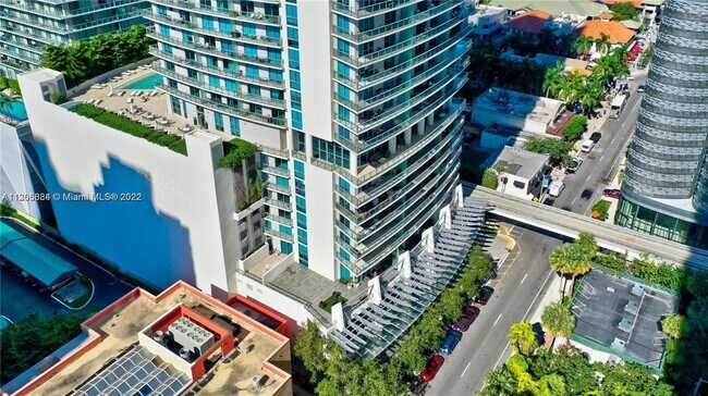 Building Photo - 1100 S Miami Ave