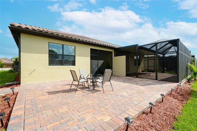 Building Photo - 12416 Amica Loop