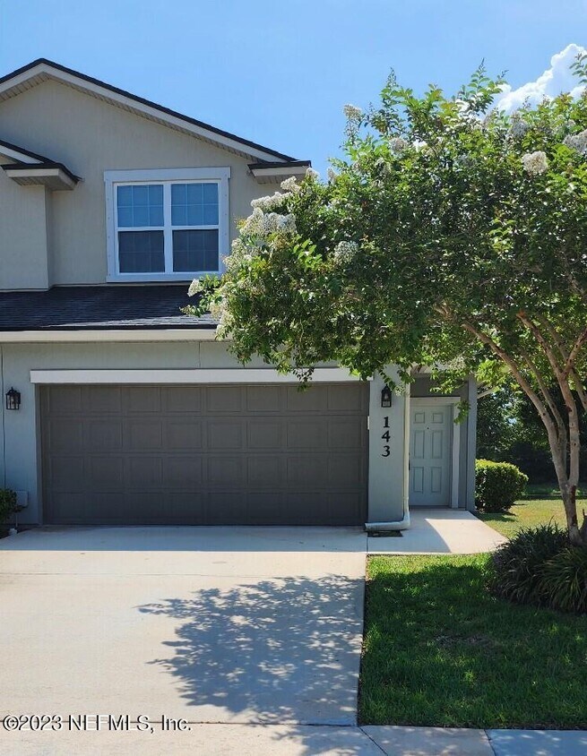 Primary Photo - 143 Amistad Dr