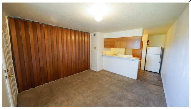 Foto del edificio - BRANDYWOOD PARK!!! FREE UTILITIES!! GREAT ...