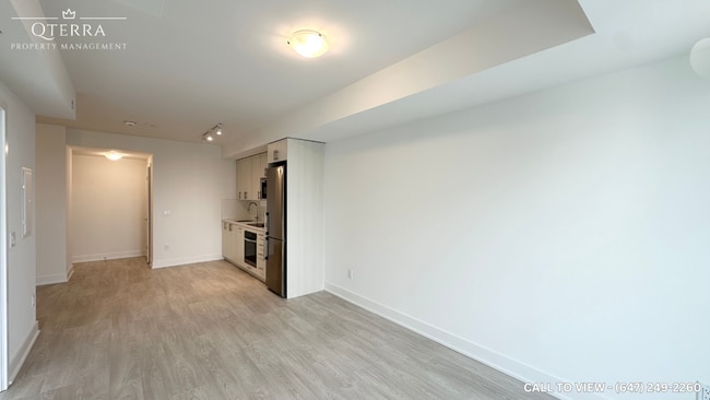 Photo du bâtiment - 2213-2545 Simcoe St N