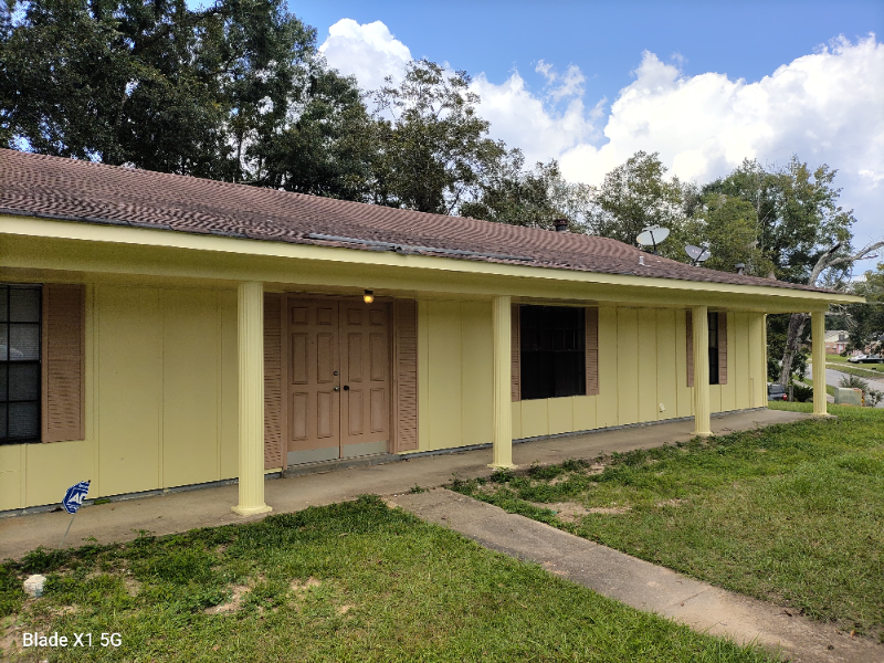 Primary Photo - 1501 Carlisle Dr E