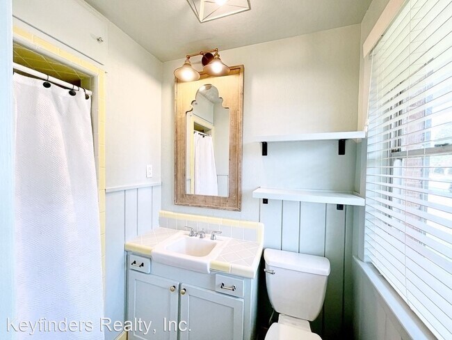 Building Photo - 3 br, 2 bath House - 1436 Hearthstone Dr.