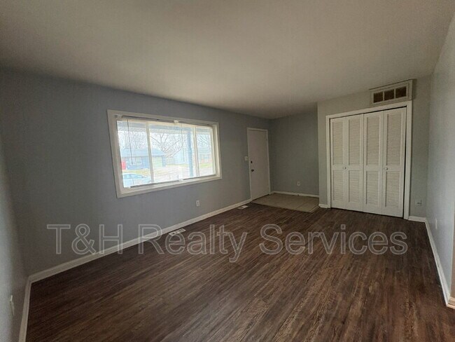 Foto del edificio - 10204 Catalina Dr