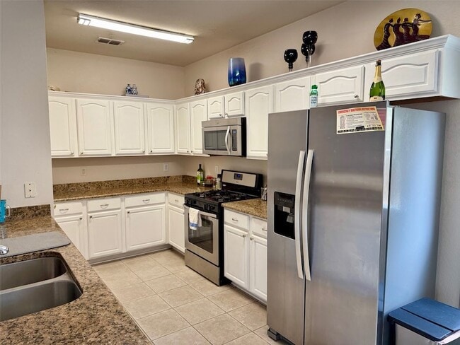 Photo - 9724 Windburn Dr House