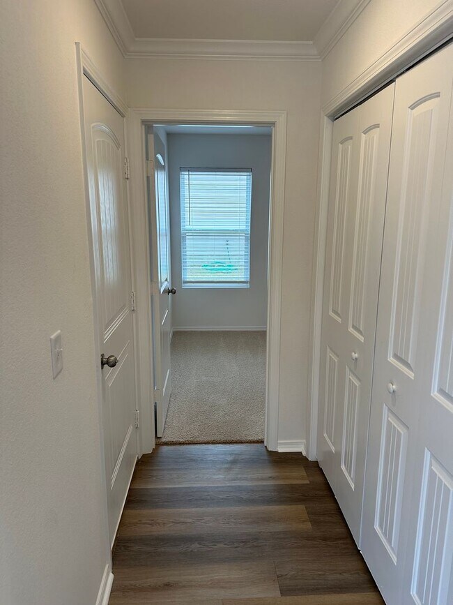 Building Photo - **Pre-leasing* Three Bedroom | Two Bath Home in Benton