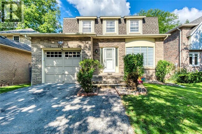 Photo du bâtiment - 3065 Silverthorn Dr