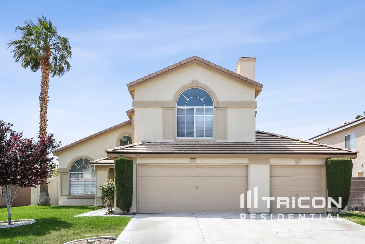 Foto principal - 1621 Singing Bird Lane North Las Vegas NV