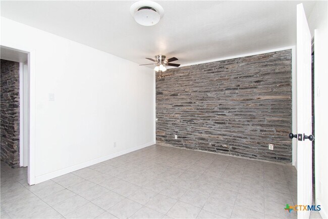 Foto del edificio - 1806 Glendale Dr