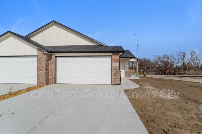 Foto del edificio - 5814 E Bristol St