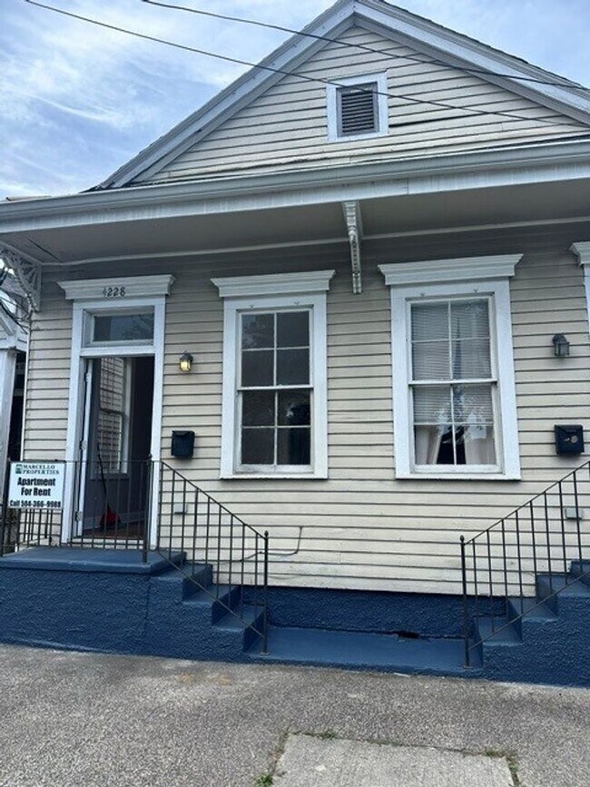 Building Photo - 4228-4230 Baudin St