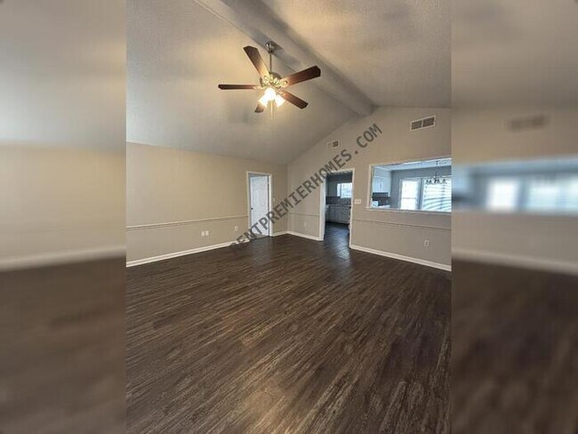 Foto del edificio - 408 Chesapeake Dr