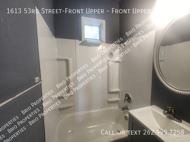 Foto del edificio - 1613 53rd St