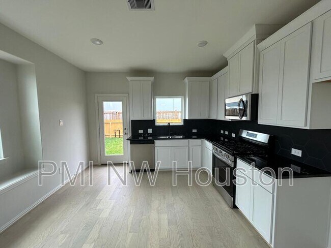 Foto del edificio - 27978 Western Crk Ct