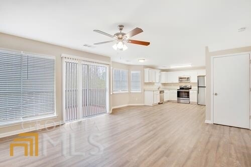 Building Photo - 6590 Smoke Ridge Dr