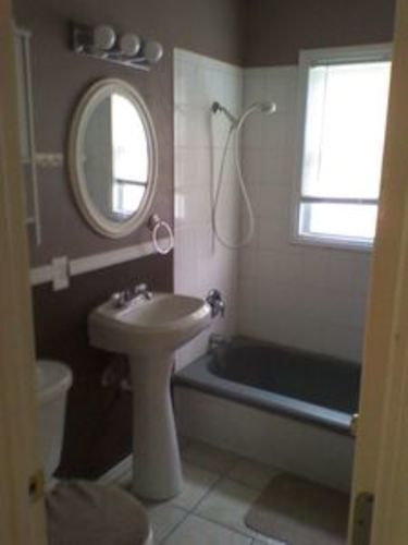 Primary Photo - 119 N Davidson Ave