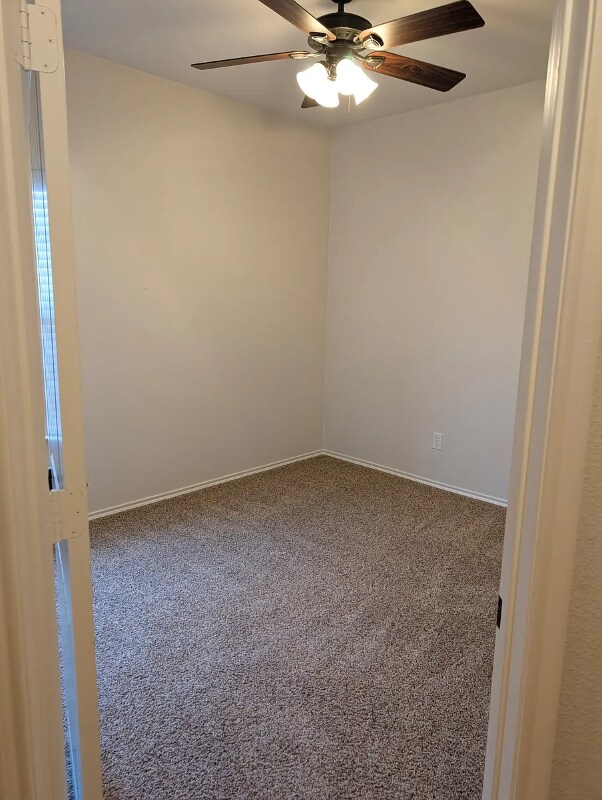 Foto del edificio - 9704 Tipperary Dr