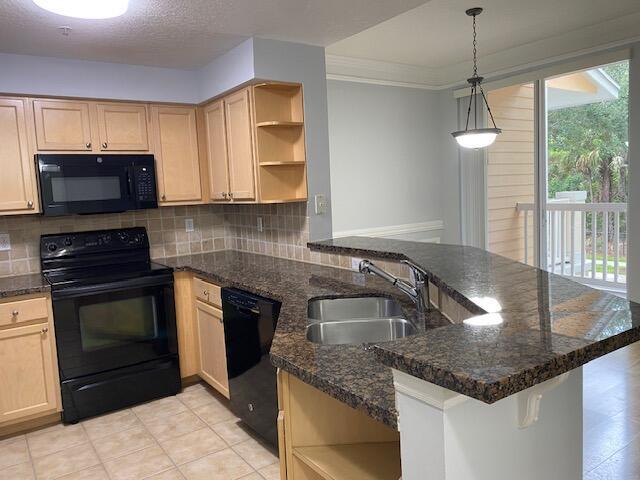 Photo - 125 Galicia Way Apartment