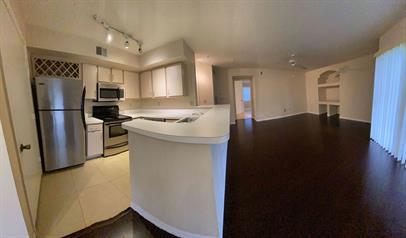 Foto del edificio - 7360 Westpointe Blvd