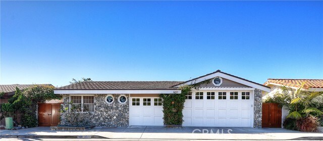 Building Photo - 4022 Calle Marlena