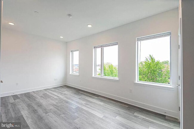 Foto del edificio - 1524 South St