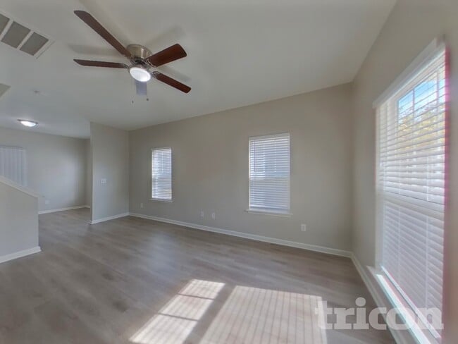 Building Photo - 138 Stanley Ct