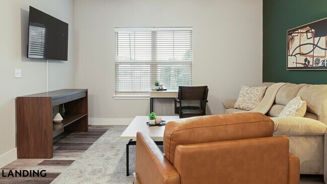 Foto del edificio - 3060 Southcreek Blvd