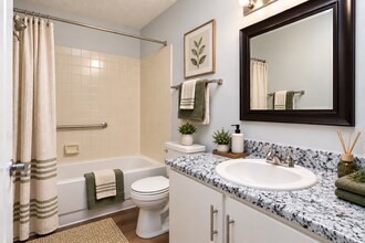 bell_oaks_bathroom.png - Bell Oaks Apartments
