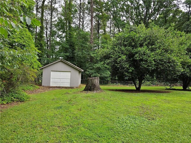 Building Photo - 2030 Veracruz Dr SW