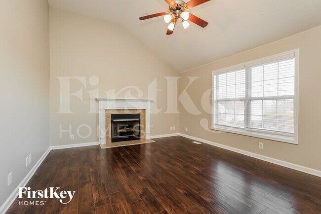 Foto del edificio - 1500 Cedar Springs Cir