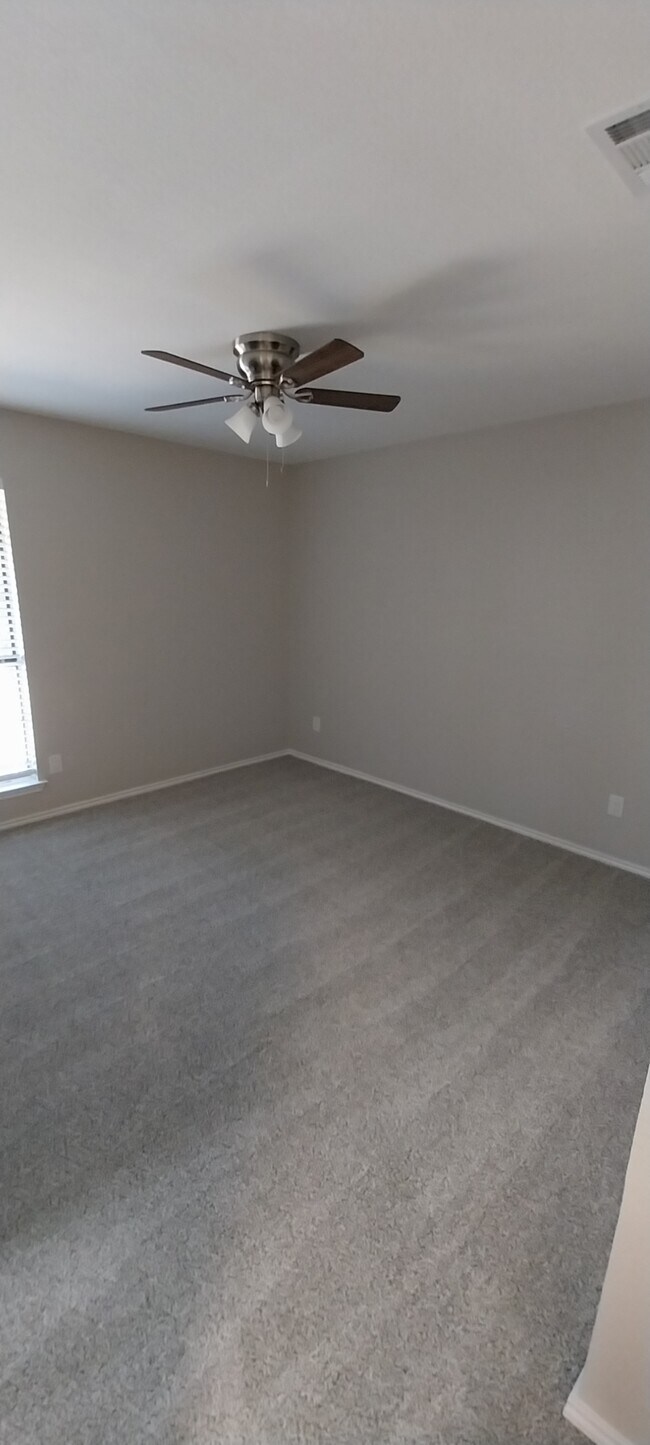 Dormitorio principal - 8539 Holly St