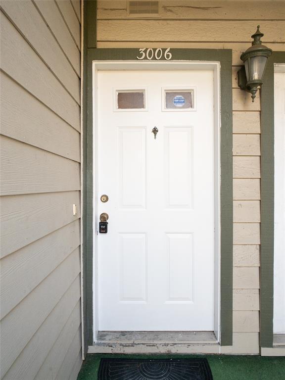 Building Photo - 6500 Harbor Town Dr